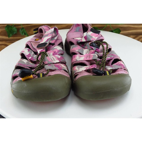 KEEN Youth Girls Shoes Size 5 M Pink Sport Fabric - Picture 2 of 7